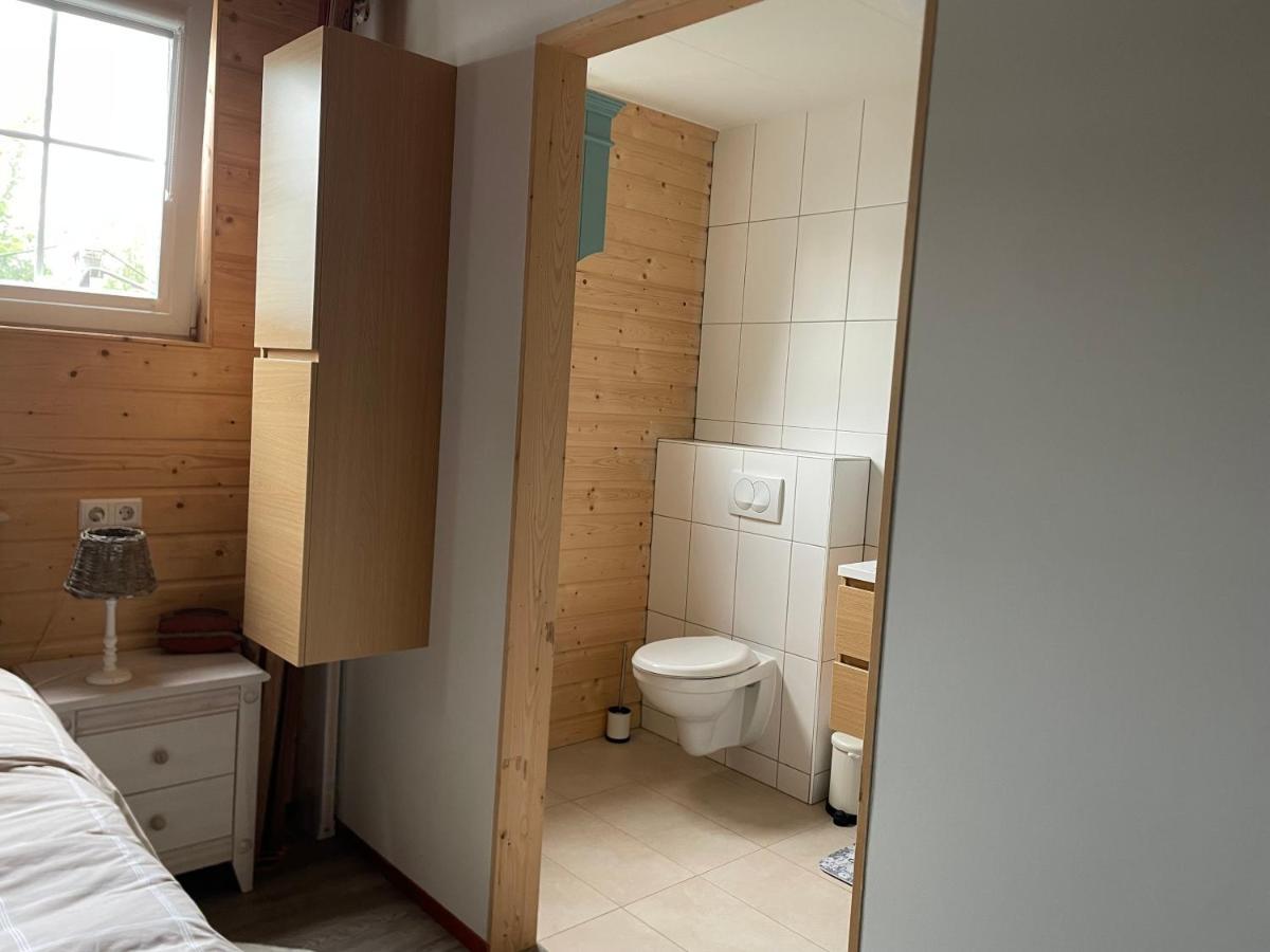 Aan De Dijk Otel Dordrecht Dış mekan fotoğraf