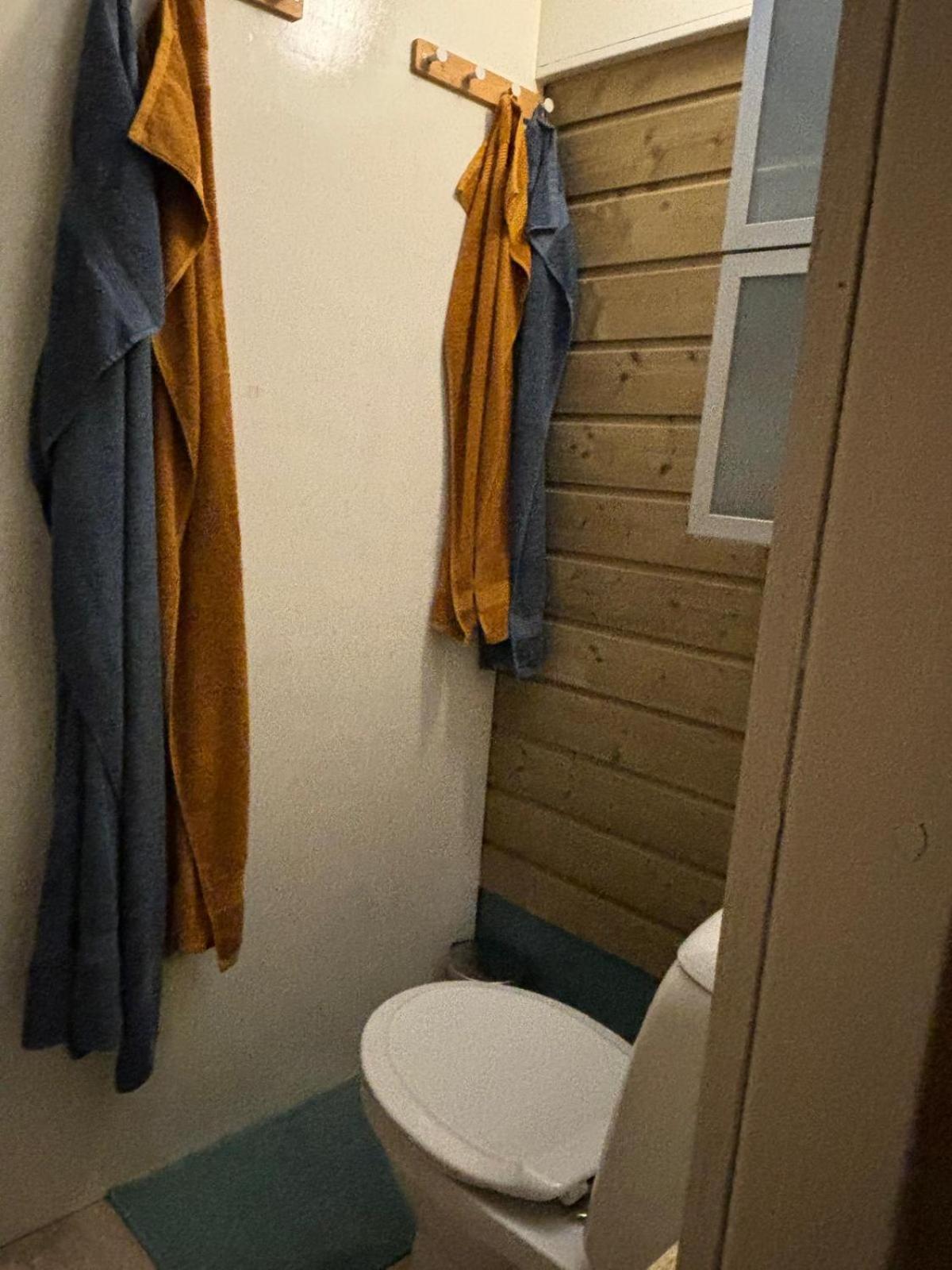Aan De Dijk Otel Dordrecht Dış mekan fotoğraf